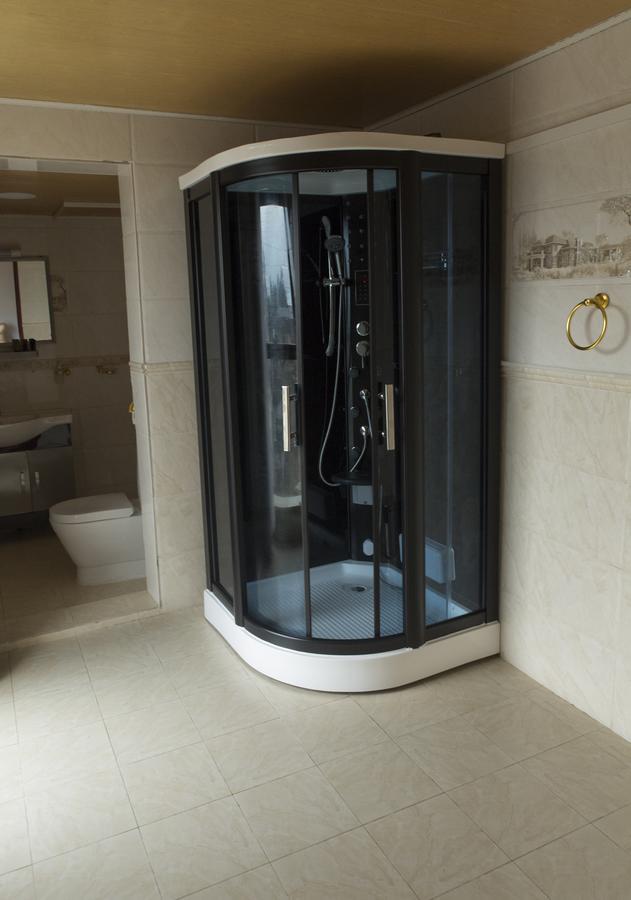 Mbayaville Hotel Douala Eksteriør bilde