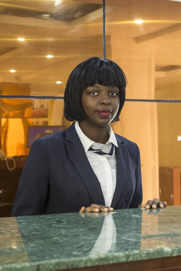 Mbayaville Hotel Douala Eksteriør bilde