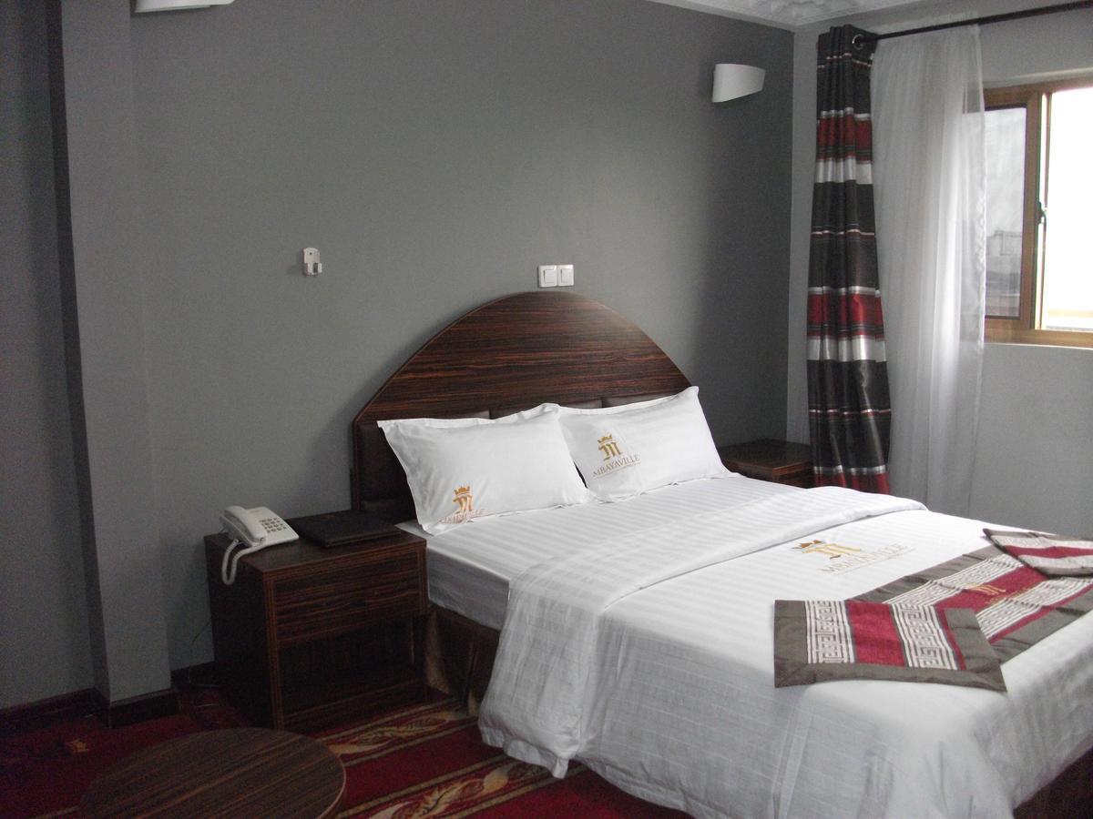 Mbayaville Hotel Douala Eksteriør bilde