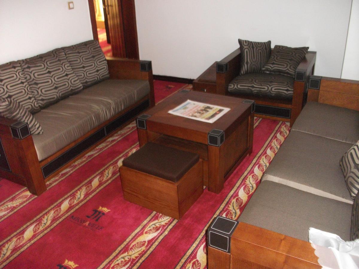 Mbayaville Hotel Douala Eksteriør bilde